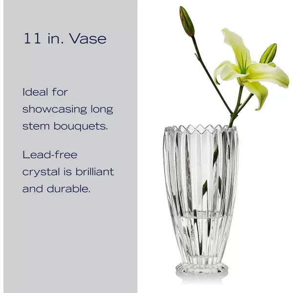 Mikasa Estate Crystal Vase, Clear