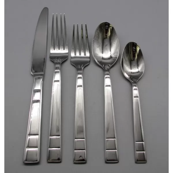 Mikasa Hamilton 20-Piece Flatware Set, Service for 4 -