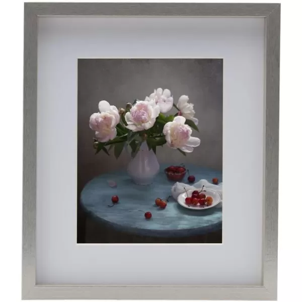 Mikasa 16x16 in. Gallery Frame 15x15 in. Photo without Mat, 5x7 in. Photo with Mat, 2 mm Beveled Mat, Vertical or Horizontal Display, Gray