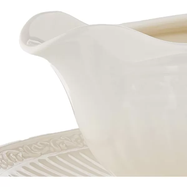 Mikasa Italian Countryside Gravy Boat and Saucer Set, White - DD900-742