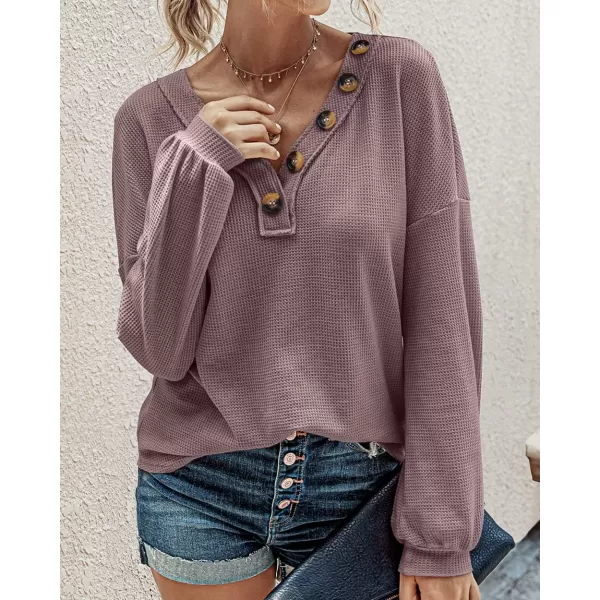 BTFBM Women Long Sleeve Shirts 2024 Fall Fashion V Neck Loose Casual Blouse Deco Button Lightweight Waffle Knit PulloverPurple
