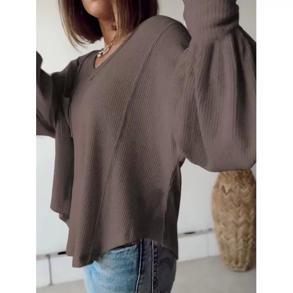 BTFBM Womens Casual V Neck Ribbed Knit Shirts 2024 Fall Pullover Tunic Tops Loose Balloon Long Sleeve Blouses TopSolid Brown