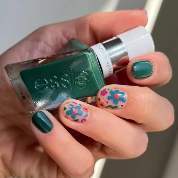 essie Gel Couture Longwear Nail Polish Set Green Invest In Style  Gellike Shiny Top Coat 046 fl oz each