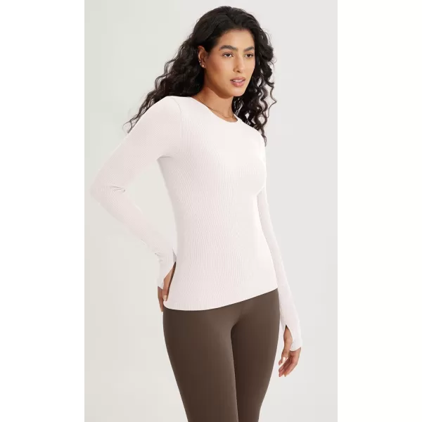 ODODOS Seamless Long Sleeve Tops with Thumb Hole for Women Crew Neck Ribbed Tee Workout Yoga ShirtsBrunetteivory