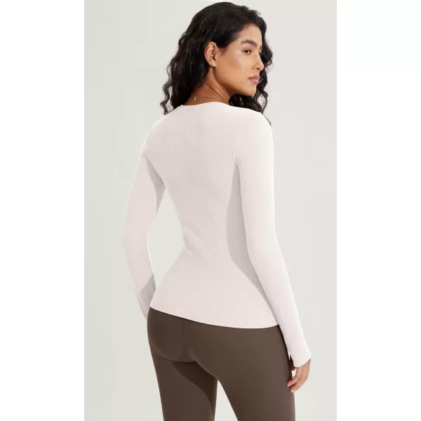 ODODOS Seamless Long Sleeve Tops with Thumb Hole for Women Crew Neck Ribbed Tee Workout Yoga ShirtsBrunetteivory