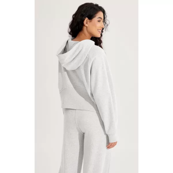 ODODOS HalfZip Hoodies for Women Fleece Lined Cropped Sweatshirts Pullover Long Sleeve Sweater Thumb HoleHeather White