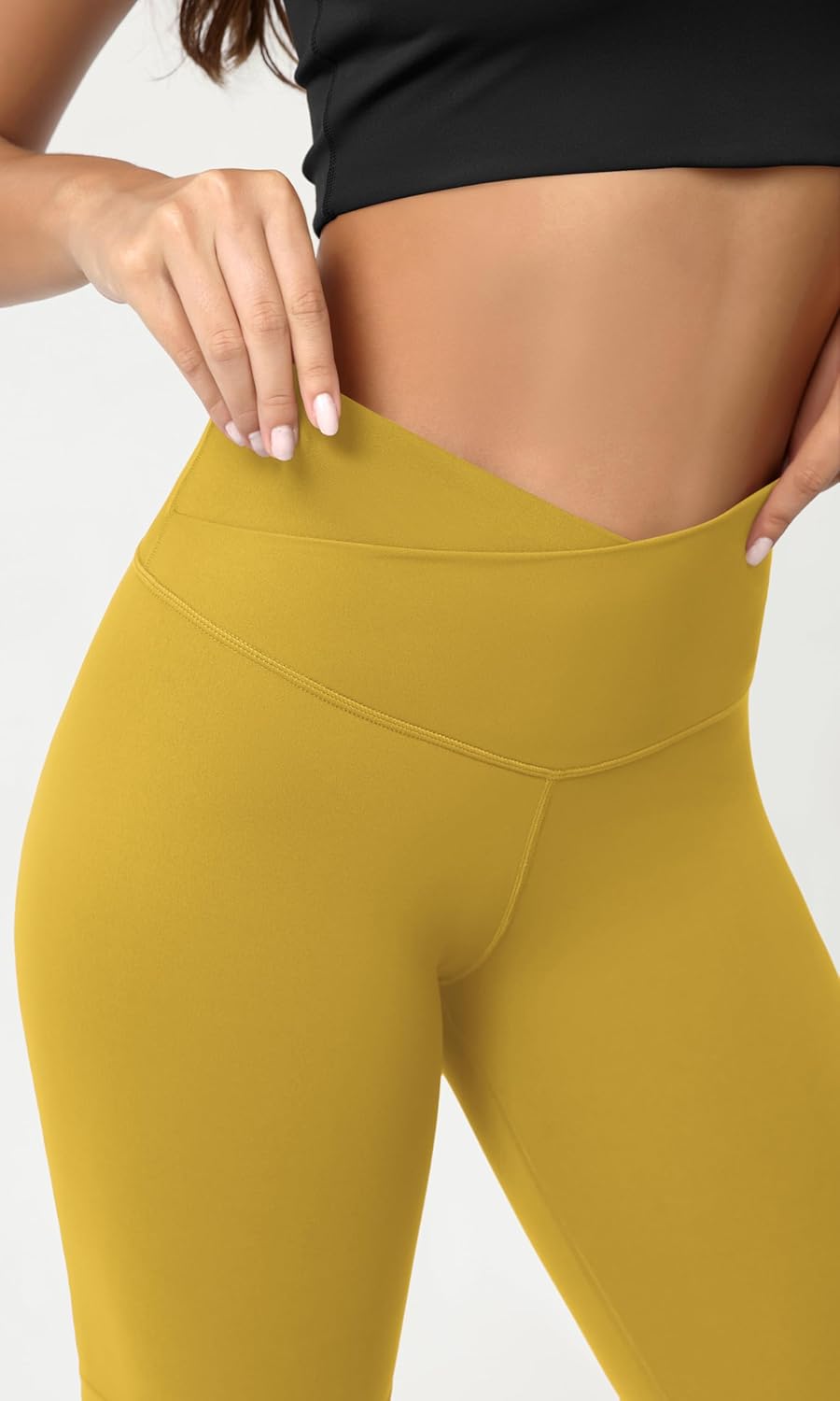 ODODOS Cloud Feeling Crossover Yoga Shorts with Back Pocket for Women 6quot  8 V High Wasit Lounge Biker ShortsMango Mint
