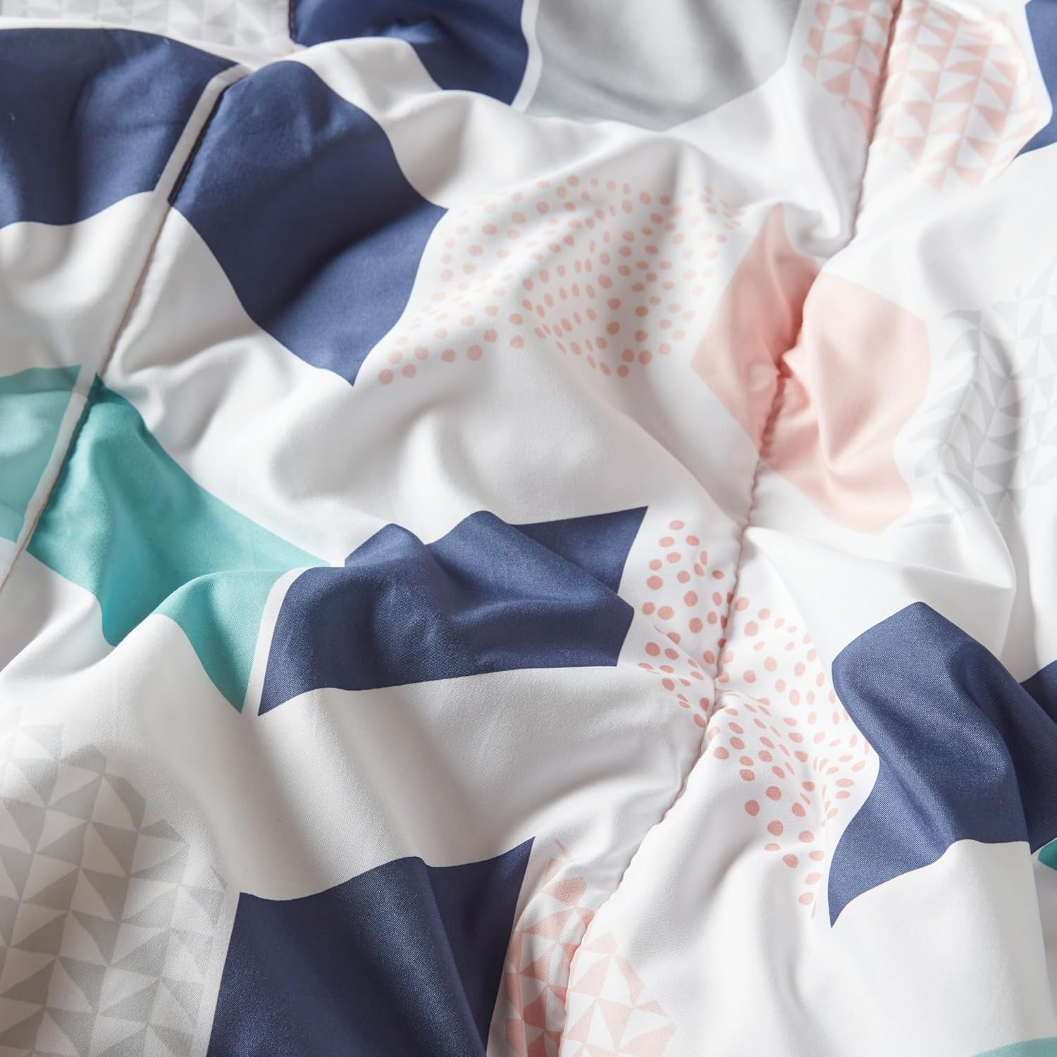 Comfort Spaces Casual Comforter Set Sporty Design Vibrant Color Active Lifestyle Boys Bedroom Dcor All Season Soft Microfiber Bedding Set Decorative Pillow Sham BlackRed Queen 4 PieceMultiBlush