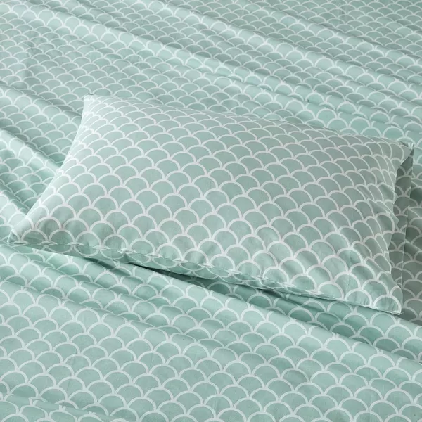 Comfort Spaces 100 Cotton Sheets Queen Breathable ampamp Soft Cotton Sheets Naturally Cool Cotton Bed Sheets with 14quot Elastic Pocket Fits up to 16quot Mattress All Seasons Sheet Set Sage Green 4 PieceScales