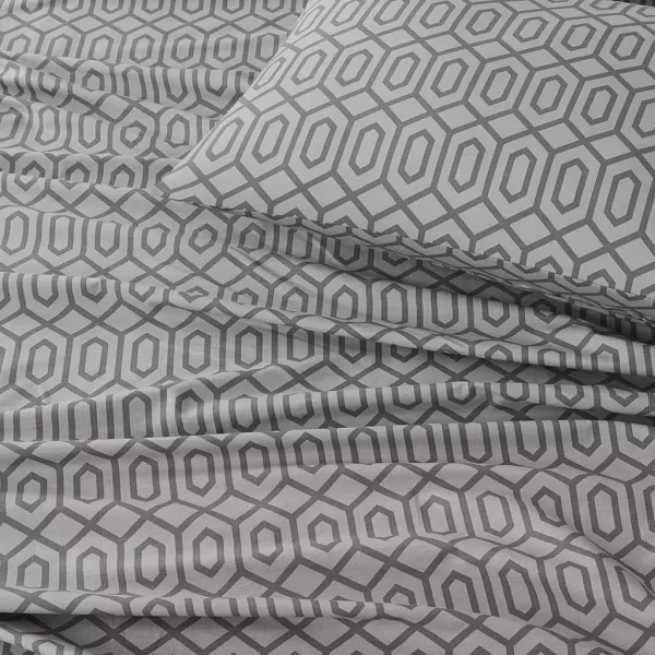 Comfort Spaces 100 Cotton Sheets Queen Breathable ampamp Soft Cotton Sheets Naturally Cool Cotton Bed Sheets with 14quot Elastic Pocket Fits up to 16quot Mattress All Seasons Sheet Set Sage Green 4 PieceDiamond Sliver