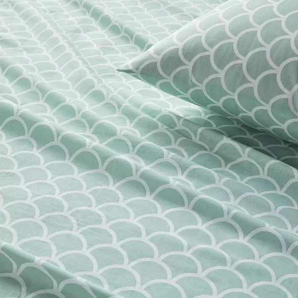 Comfort Spaces 100 Cotton Sheets Queen Breathable ampamp Soft Cotton Sheets Naturally Cool Cotton Bed Sheets with 14quot Elastic Pocket Fits up to 16quot Mattress All Seasons Sheet Set Sage Green 4 PieceScales