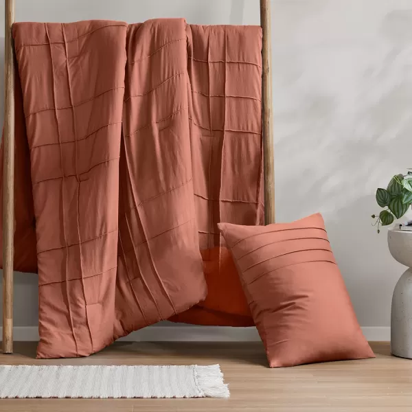 Comfort Spaces BlueGrey Full Size Comforter Set  3 Pieces Pintuck Pleated Bedding Sets Full All Season Lightweight Extra Softness PreWashed Microfiber Full Bed Set Shams FullClay