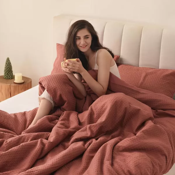 Comfort Spaces Burnt Orange Twin Comforter Set  2 Pieces Waffle Dobby Weave Texture Comforter Sets Modern Farmhouse Boho Comforter ampamp Sham All Season Microfiber Twin Bed Set TwinRed