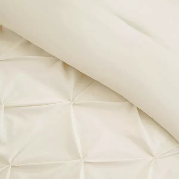 Comfort Spaces Cavoy 5 Piece Comforter Set Ultra Soft Hypoallergenic Microfiber Tufted Pattern Bedding Queen Ivory