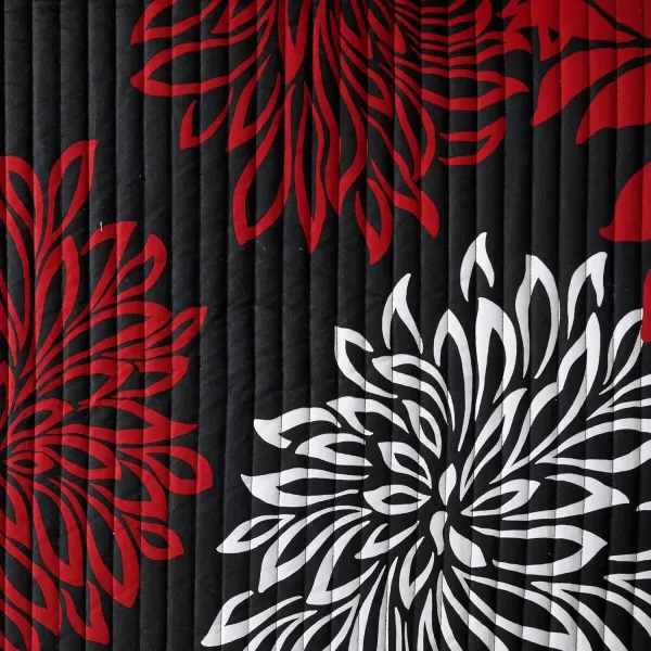 Comfort Spaces Enya Quilt Set  Casual Floral Print Channel Stitching Design All Season Lightweight Coverlet Cozy Bedding Matching Shams Decorative Pillows FullQueen90quotx90quot Purple 3 PieceRedBlack