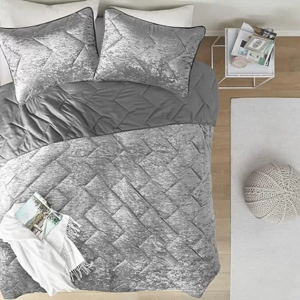 Comfort Spaces Juliette Luxe Comforter Set Velvet Lush with Soft Brushed Microfiber Reverse All Season Cozy Velvet Bedding Sets Fluffy Comforter Bed Set Matching Sham Blush FullQueen 3 PieceGrey Quilt