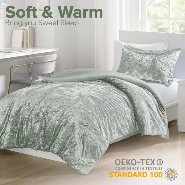 Comfort Spaces Juliette Luxe Comforter Set Velvet Lush with Soft Brushed Microfiber Reverse All Season Cozy Velvet Bedding Sets Fluffy Comforter Bed Set Matching Sham Blush FullQueen 3 PieceSaga Green Comforter