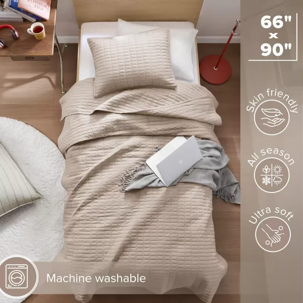 Comfort Spaces Kienna Quilt SetLuxury Double Sided Stitching Design Summer Blanket Lightweight Soft All Season Bedding Layer Matching Sham Blue Coverlet TwinTwin XL66quotx90quot 2 PieceTaupe
