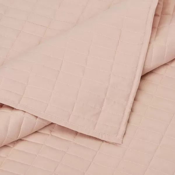 Comfort Spaces Kienna Quilt SetLuxury Double Sided Stitching Design Summer Blanket Lightweight Soft All Season Bedding Layer Matching Sham Blue Coverlet TwinTwin XL66quotx90quot 2 PieceBlush