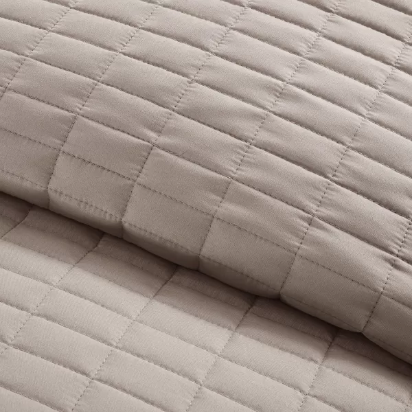 Comfort Spaces Kienna Quilt SetLuxury Double Sided Stitching Design Summer Blanket Lightweight Soft All Season Bedding Layer Matching Sham Blue Coverlet TwinTwin XL66quotx90quot 2 PieceTaupe