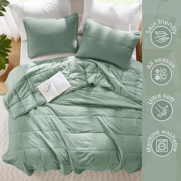 Comfort Spaces Neutral Queen Quilt Set  3 Pieces Breathable Waffle Weave Quilt Sets with Piping Border Modern Farmhouse Cottage Coverlet ampamp Sham All Season Microfiber Queen Bed Set FullQueenGreen