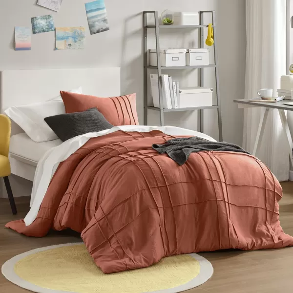 Comfort Spaces Olive Green Queen Size Duvet Cover Set  3pc Pintuck Pleated Duvet Cover Queen All Season Lightweight Extra Softness PreWashed Microfiber Queen Bed Cover Shams QueenClay No Comforter