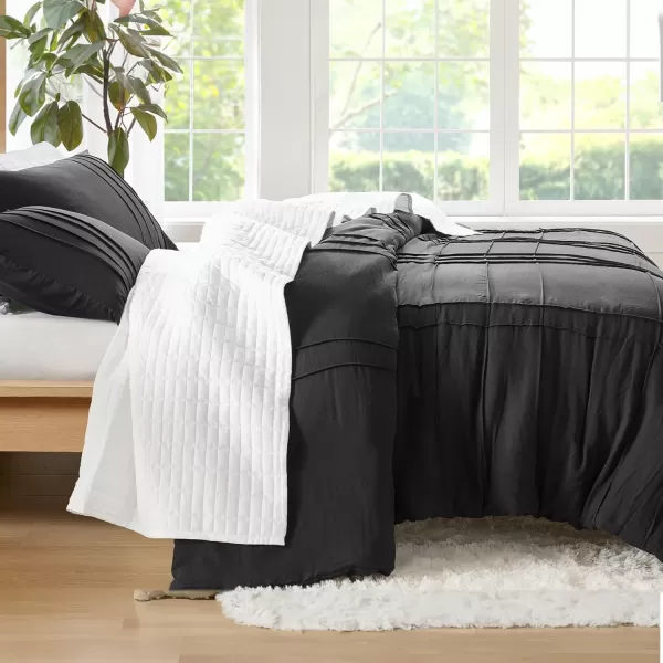 Comfort Spaces Olive Green Queen Size Duvet Cover Set  3pc Pintuck Pleated Duvet Cover Queen All Season Lightweight Extra Softness PreWashed Microfiber Queen Bed Cover Shams QueenBlack No Comforter