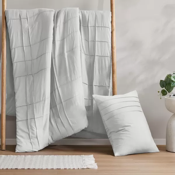 Comfort Spaces Olive Green Queen Size Duvet Cover Set  3pc Pintuck Pleated Duvet Cover Queen All Season Lightweight Extra Softness PreWashed Microfiber Queen Bed Cover Shams QueenSilver No Comforter