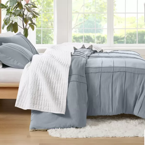 Comfort Spaces Olive Green Queen Size Duvet Cover Set  3pc Pintuck Pleated Duvet Cover Queen All Season Lightweight Extra Softness PreWashed Microfiber Queen Bed Cover Shams QueenBlue Grey No Comforter