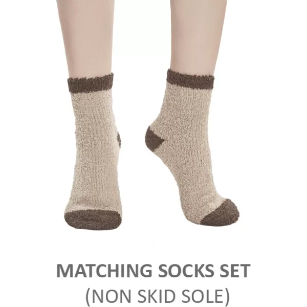 Comfort Spaces Plush to Sherpa Electric Blanket Shawl Shoulder Neck Wrap with Matching Sock Set Giftable Ultra Soft Warm Snuggle FleeceReversible Heated Poncho Throw 50quot W x 64quot L Ogee AquaTan Plaid