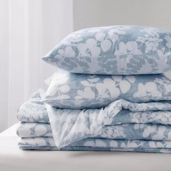Comfort Spaces Queen Comforter Set Breathable Microfiber Comforter Sets Reversible Floral Comforters Lightweight All Season Farmhouse Bedding Matching Shams FullQueen Sage Green 3 PieceBlue