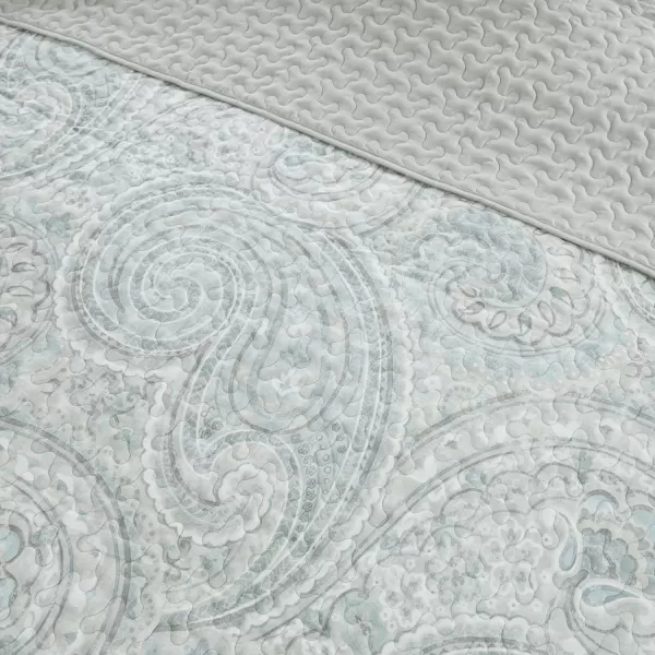 Comfort Spaces Quilt SetTrendy Paisley Summer Cover Cozy Coverlet Lightweight All Season Bedding Layer for Winter Matching Shams FullQueen Mona Paisley TealKashmir Paisley Blue