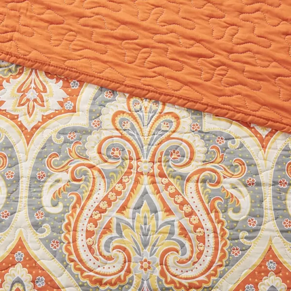 Comfort Spaces Quilt SetTrendy Paisley Summer Cover Cozy Coverlet Lightweight All Season Bedding Layer for Winter Matching Shams FullQueen Mona Paisley TealMona Paisley Orange