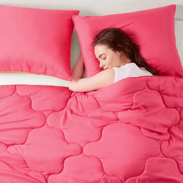 Comfort Spaces Vixie Reversible Comforter Set  Trendy Vibrant Color with Geometric Quilted Cover Lightweight All Season Down Alternative Cozy Bedding Sham NavyCharcoal TwinTwin XL 2 piecePinkOrange