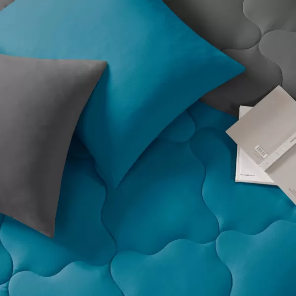 Comfort Spaces Vixie Reversible Comforter Set  Trendy Vibrant Color with Geometric Quilted Cover Lightweight All Season Down Alternative Cozy Bedding Sham NavyCharcoal TwinTwin XL 2 pieceTealDark Gray