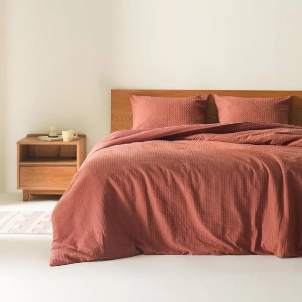 Comfort Spaces Burnt Orange Twin Comforter Set  2 Pieces Waffle Dobby Weave Texture Comforter Sets Modern Farmhouse Boho Comforter ampamp Sham All Season Microfiber Twin Bed Set TwinRed