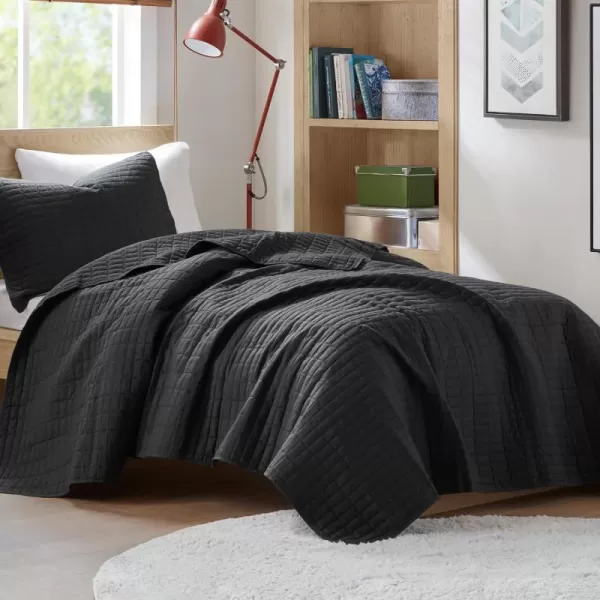 Comfort Spaces Kienna Quilt SetLuxury Double Sided Stitching Design Summer Blanket Lightweight Soft All Season Bedding Layer Matching Sham Blue Coverlet TwinTwin XL66quotx90quot 2 PieceBlack