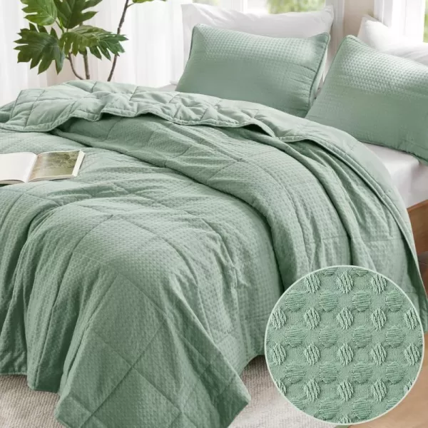 Comfort Spaces Neutral Queen Quilt Set  3 Pieces Breathable Waffle Weave Quilt Sets with Piping Border Modern Farmhouse Cottage Coverlet ampamp Sham All Season Microfiber Queen Bed Set FullQueenGreen