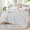 imageComfort Spaces King Quilt Set Modern Reversible Ogee Coverlet King Bedding Set Cozy Quilted Winter Layer All Season Lightweight Soft King Size Quilt Kienna King Green 3 PieceWhite Ogee