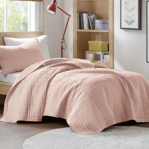imageComfort Spaces King Quilt Set Modern Reversible Ogee Coverlet King Bedding Set Cozy Quilted Winter Layer All Season Lightweight Soft King Size Quilt Kienna King Green 3 PieceBlush