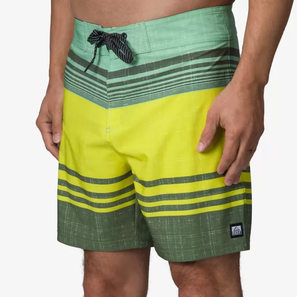 imageREEF Mens 17quot Outseam BoardshortFair Green Casey Stripe