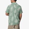imageReef Mens Rains Short Sleeve ShirtAlmond Milk Kenji Terry