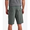 imageReef Mens Medford Hybrid 19 quot ShortMedfordThyme