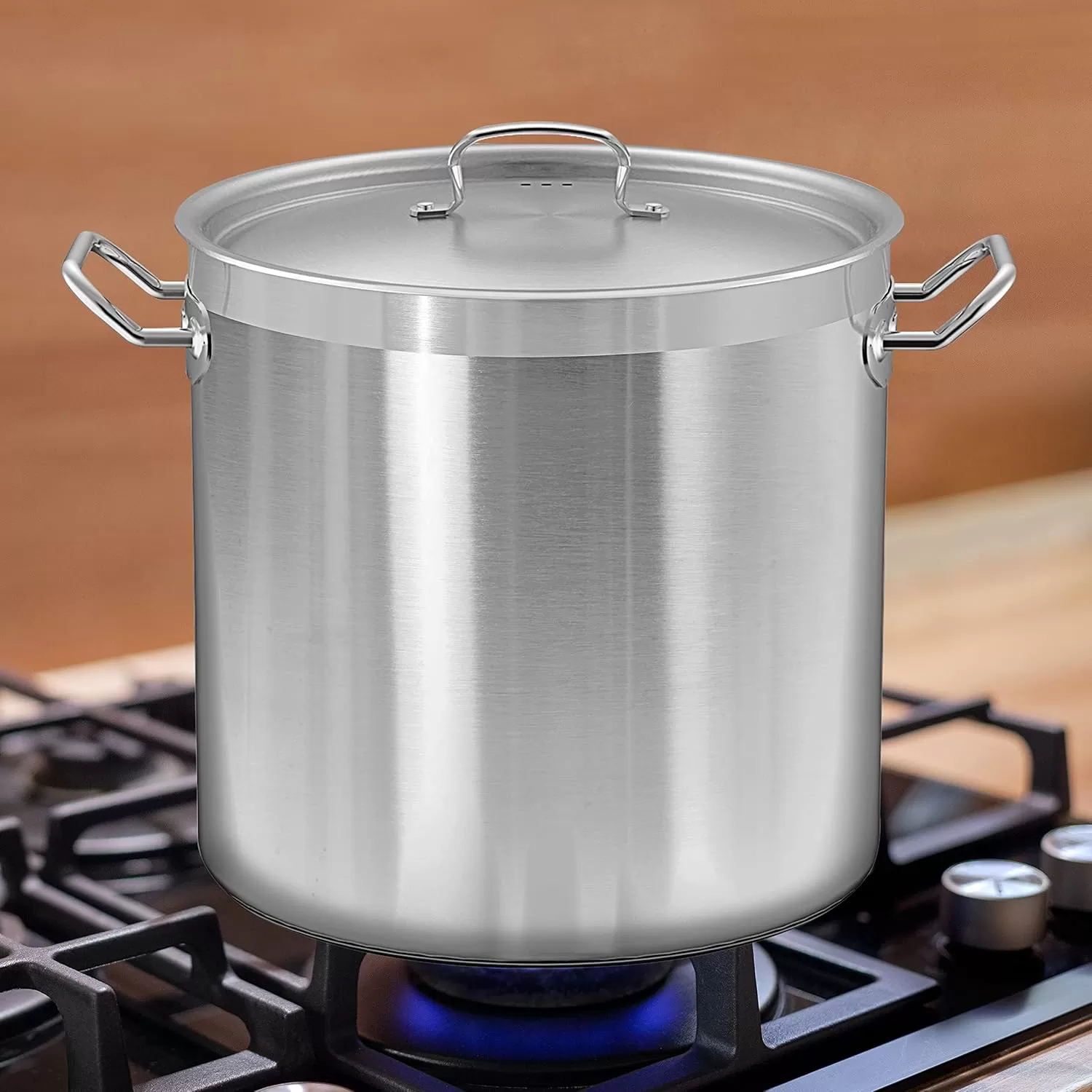imageNutriChef 20 Quart HeavyDuty Stockpot with Stainless Lid  Large Pot for Induction Gas ampamp Electric Cooktops Perfect for Soups ampamp Stews35 Quarts