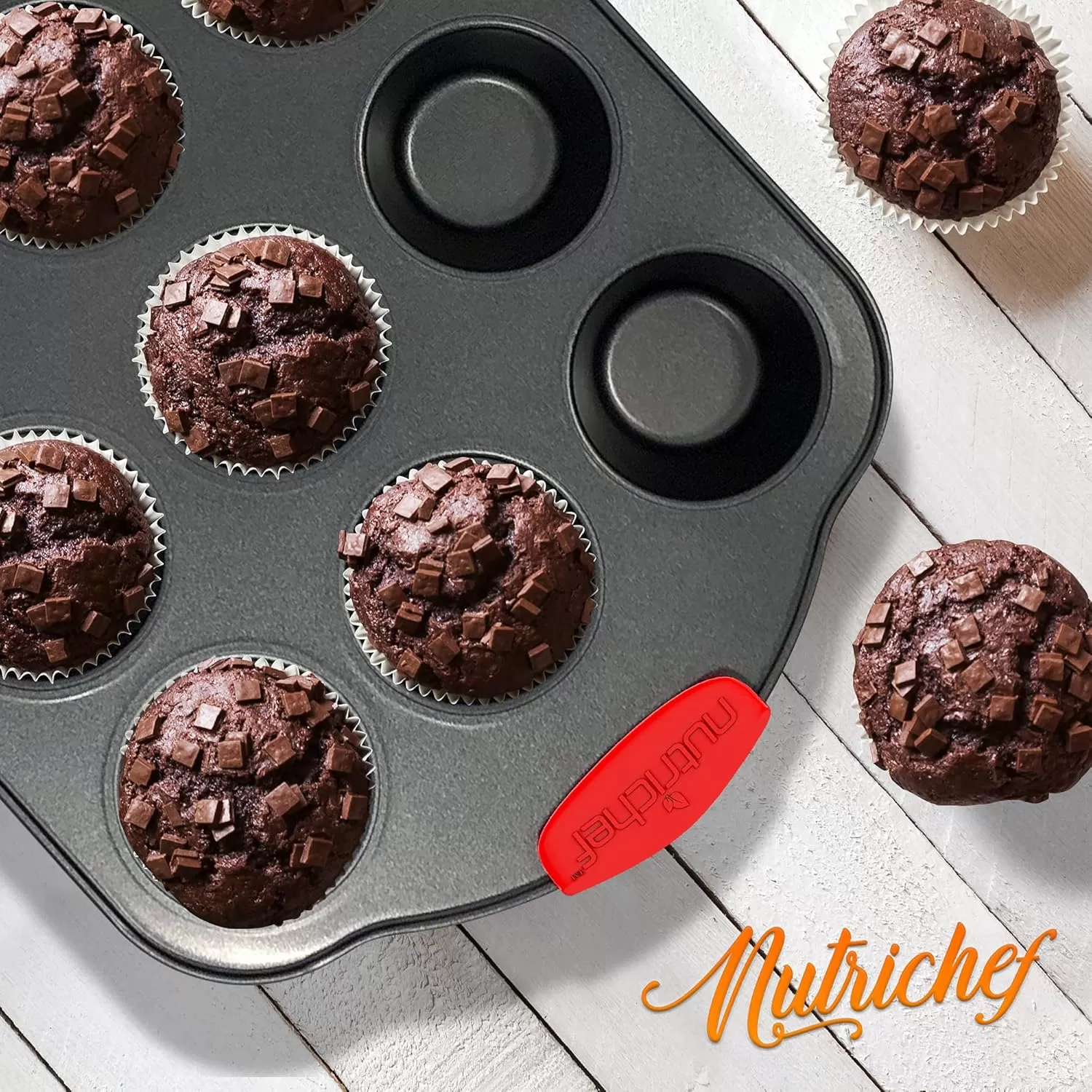 imageNutriChef 3Piece Nonstick Kitchen Oven Baking Pans  Premium ampamp Stylish NonStick Steel Commercial Grade Restaurant Quality Metal Bakeware with Red Silicone Handles  Easy to Clean NCSBS3S6Piece Set