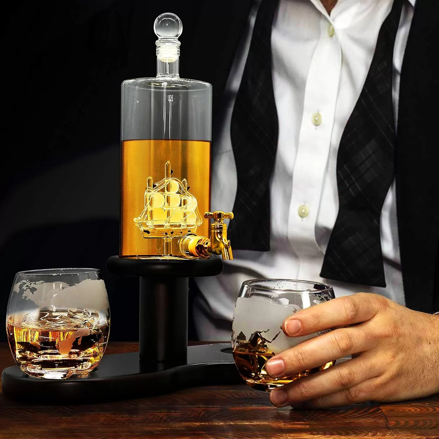 imageNutriChef Home Bar Wine Aerator Set with Whiskey Glasses Elegant Decanter Design One size Assorted