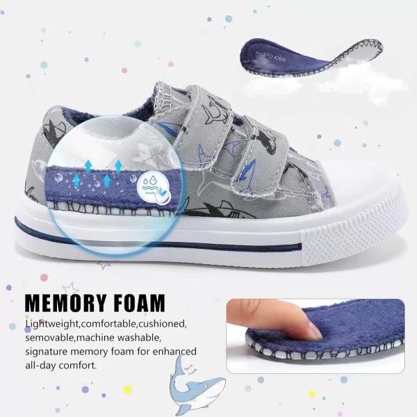 STQ Toddler Boys &amp; Girls Slip On Canvas Sneakers