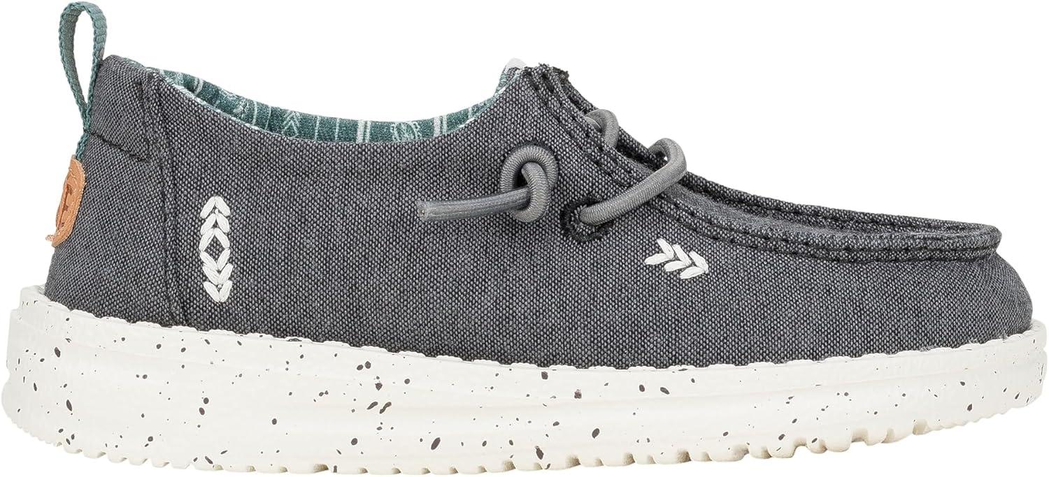 imageHEYDUDE Womens Wendy Chambray Toddler LoaferBlack