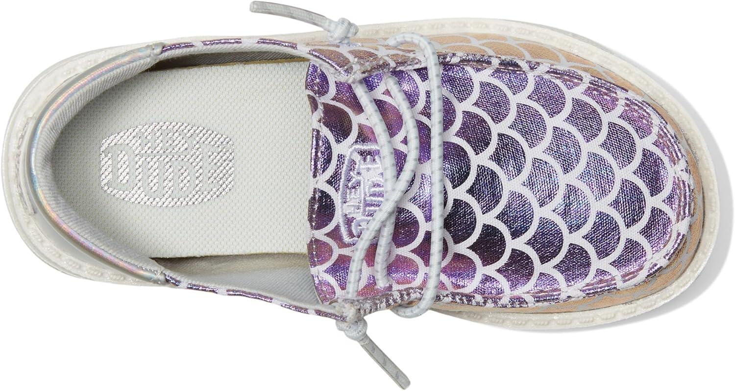 imageHey Dude Girls Wendy Iridescent Leo Little Big Kid LoaferBlue Metallic
