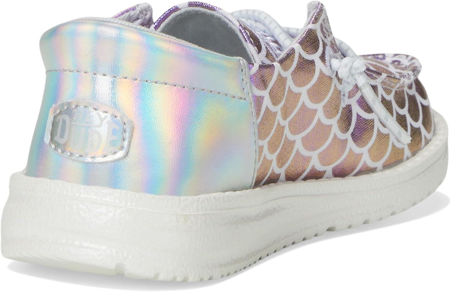 imageHey Dude Girls Wendy Iridescent Leo Little Big Kid LoaferBlue Metallic